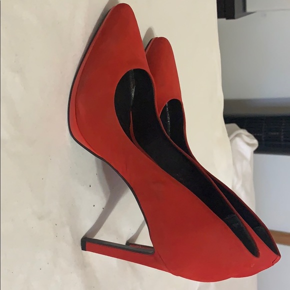 Pump - Picture 2 of 2